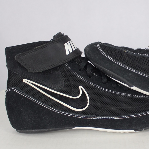 nike speedsweep wrestling shoes